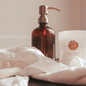 Флакон скляний